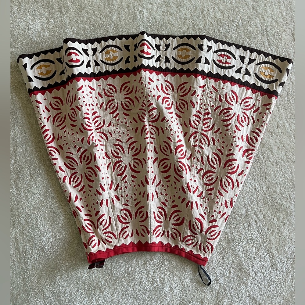 New with tags Lafayette, New York patchwork skirt size 0, gorgeous